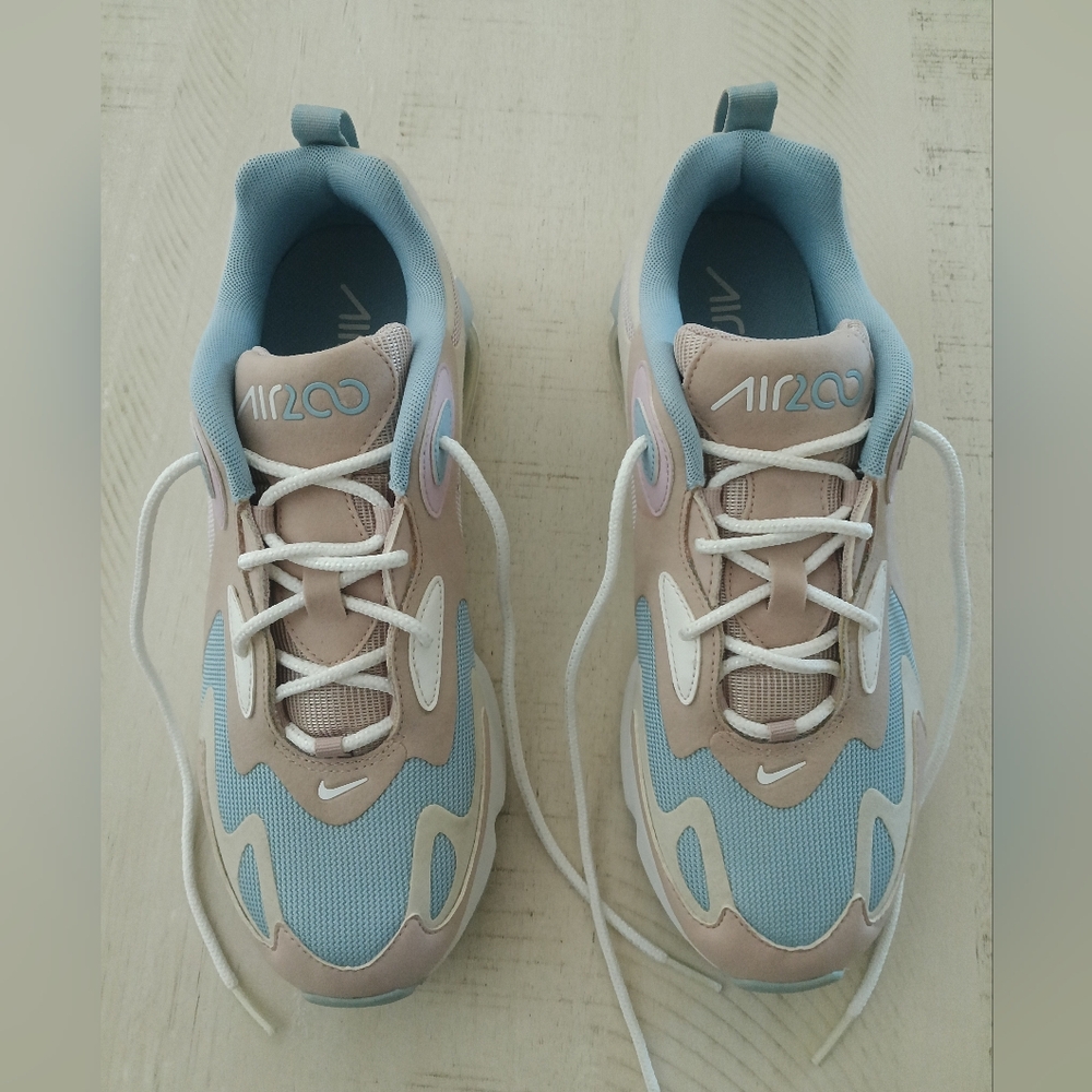 Nike Air Max 200 Barely Rose